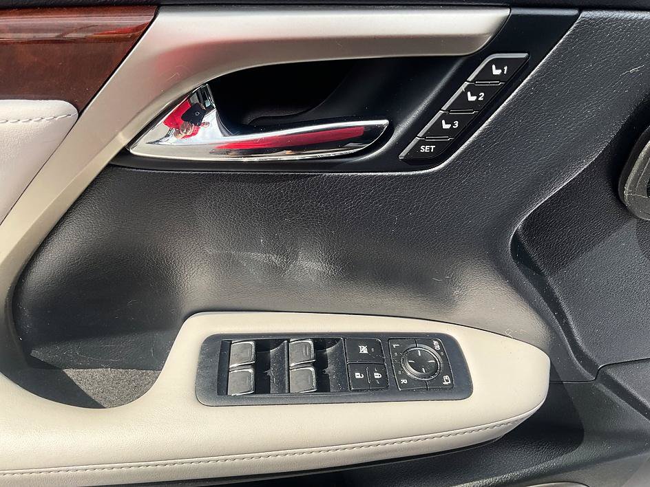 Used 2019 Lexus RX 350L AWD image 30