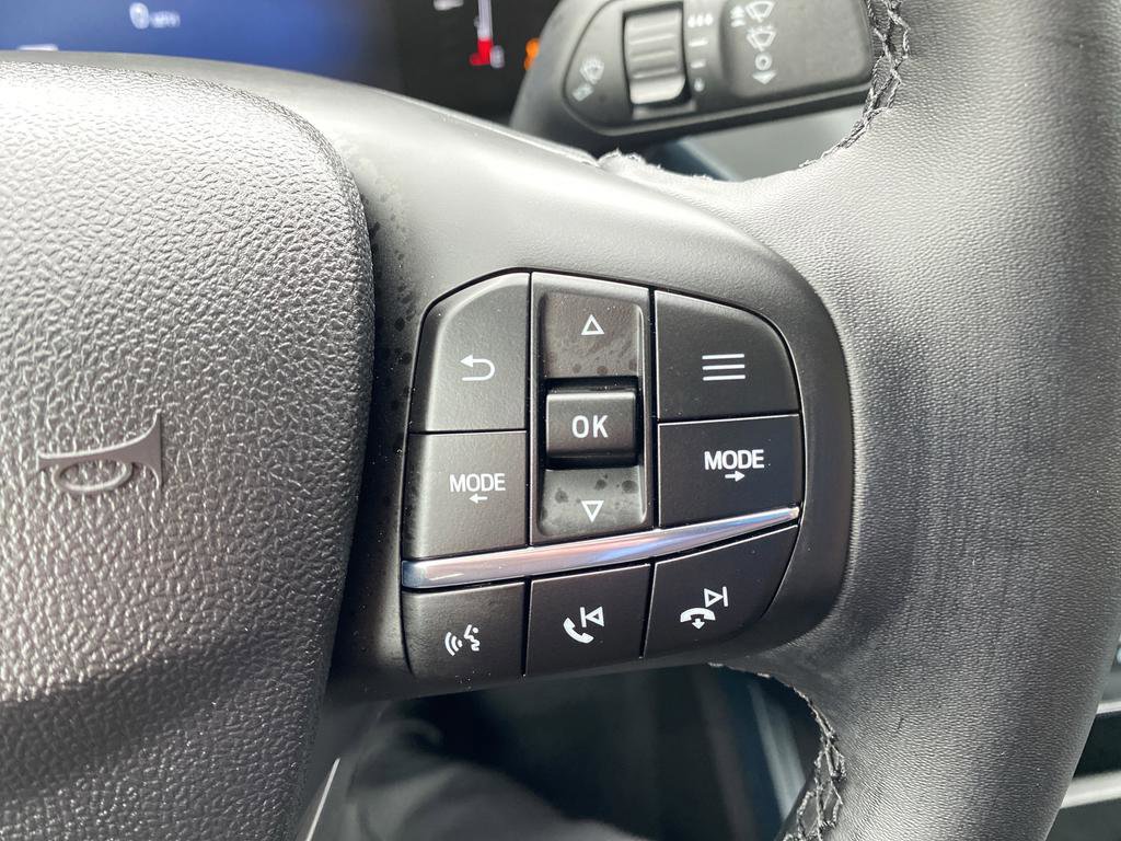 New 2026 Ford Maverick Lariat w/ Black Appearance Package image 35