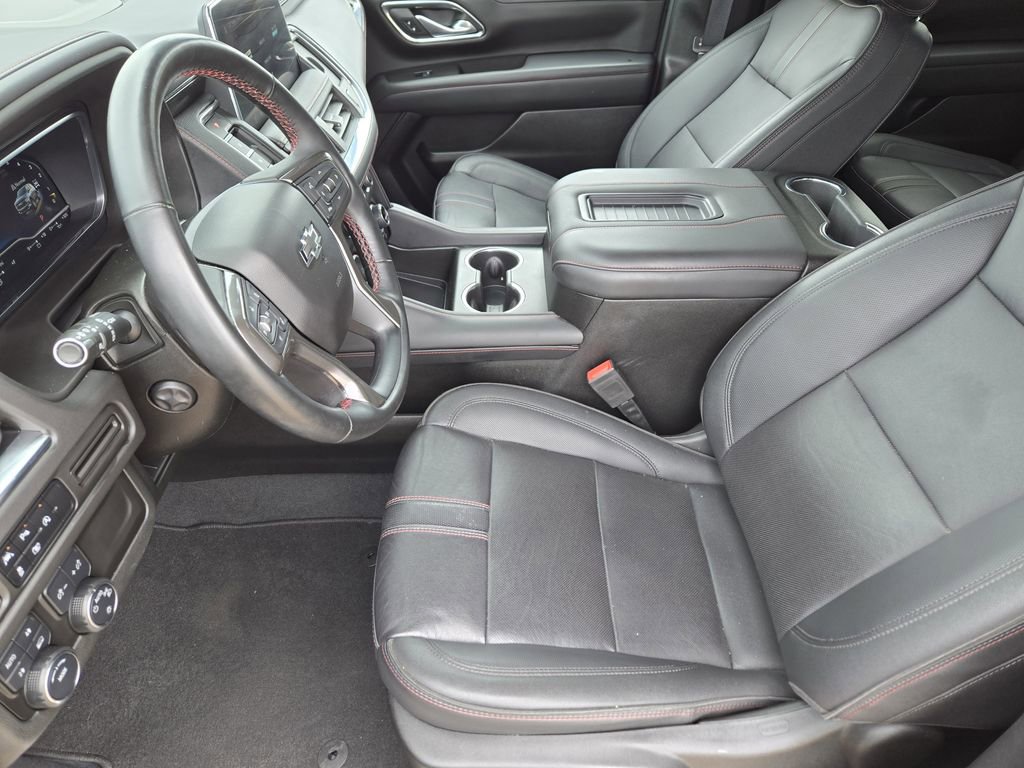 Used 2023 Chevrolet Suburban RST w/ Luxury Package AWD/4WD image 8