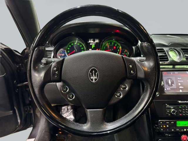 Used 2013 Maserati Quattroporte S image 25