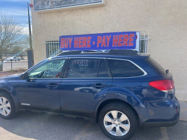 Used 2011 Subaru Outback 2.5i Premium image 1