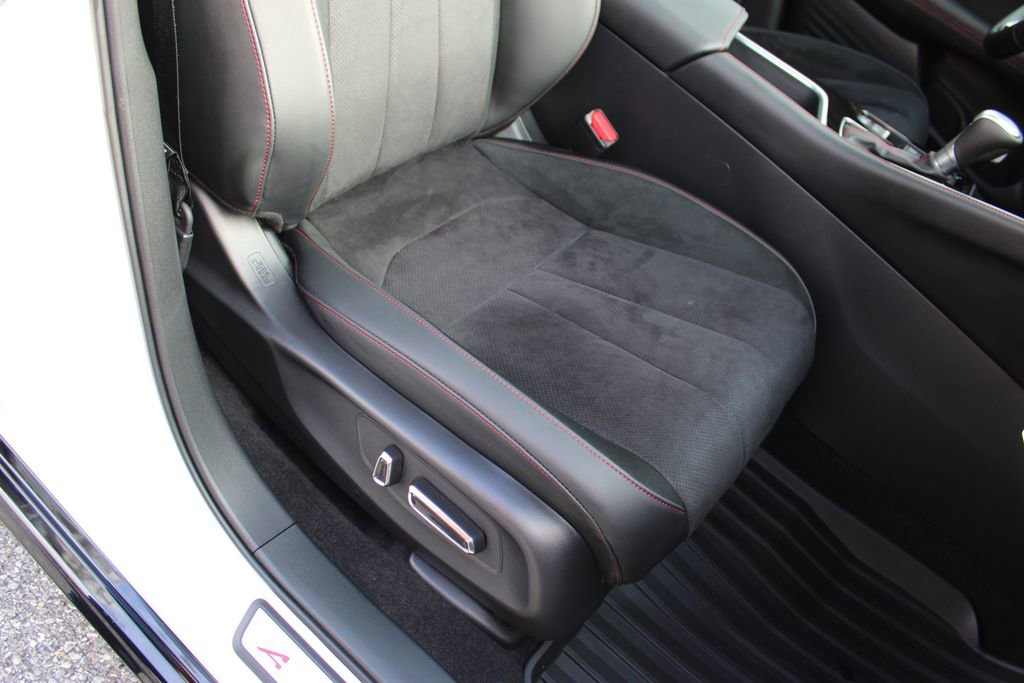 Used 2025 Acura ADX A-Spec image 23