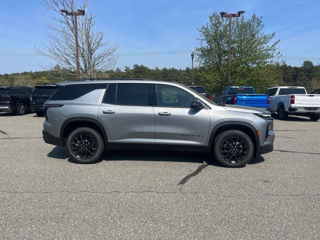 New 2026 Chevrolet Traverse Z71 w/ Driver Confidence Package AWD/4WD image 6