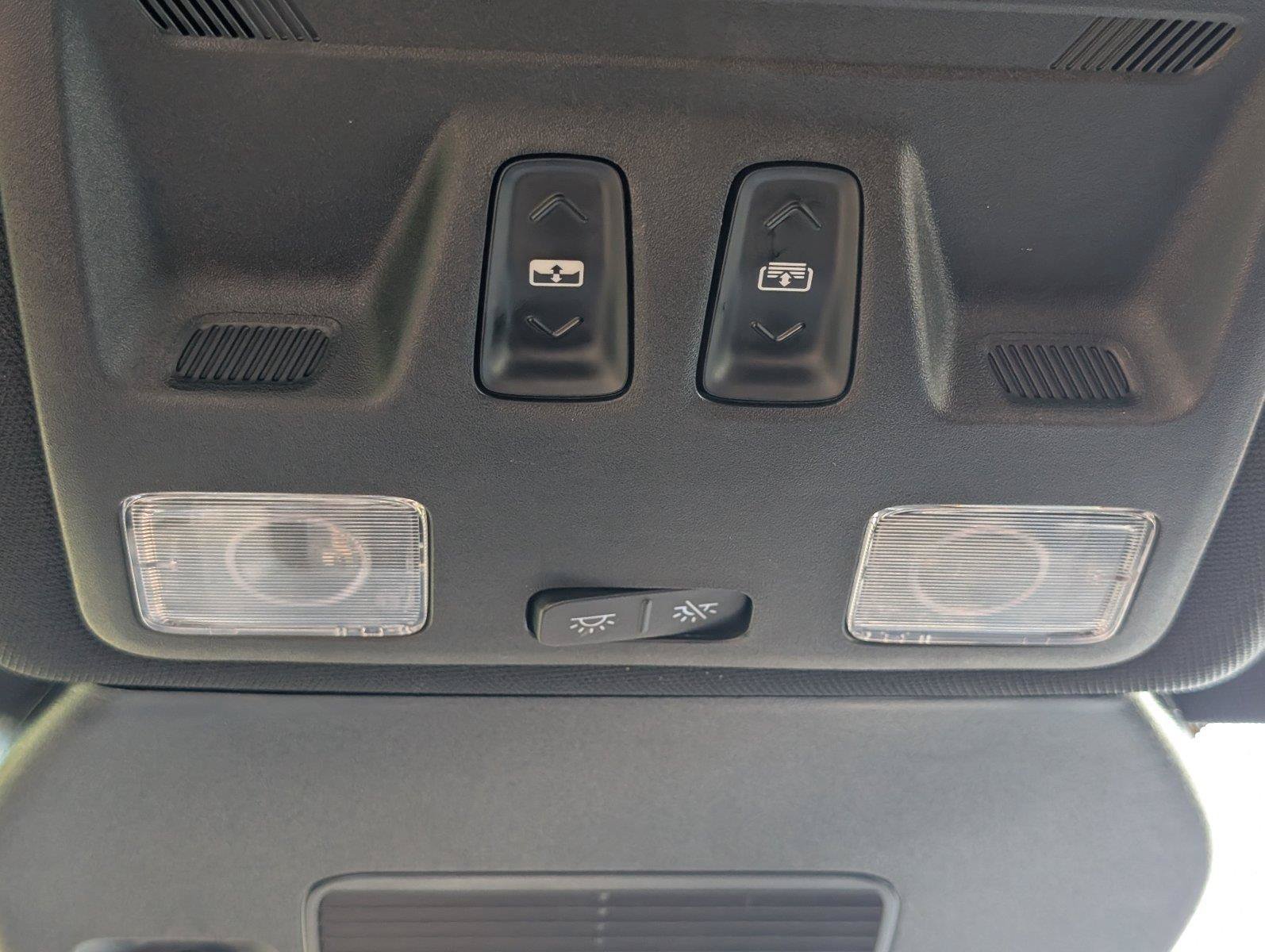 Used 2024 Ford Escape ST-Line w/ Cold Weather Package FWD image 21
