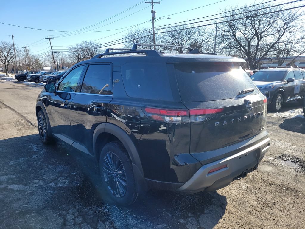 New 2026 Nissan Pathfinder SL w/ SL Premium Package AWD/4WD image 7