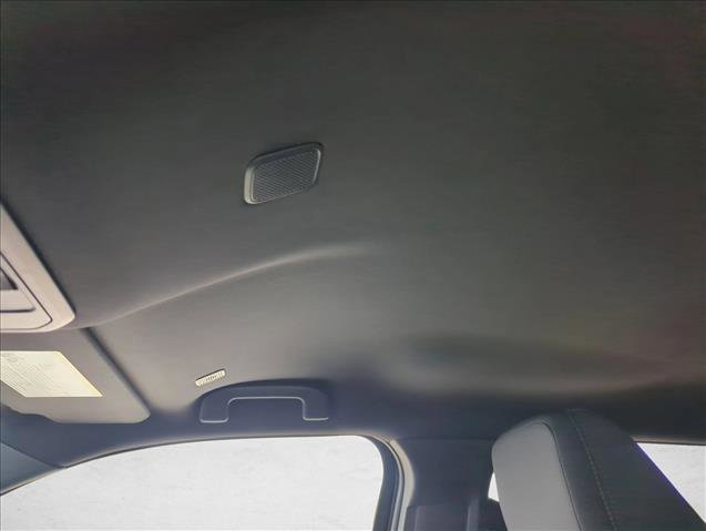 Used 2025 Toyota Tacoma SR5 AWD/4WD image 11