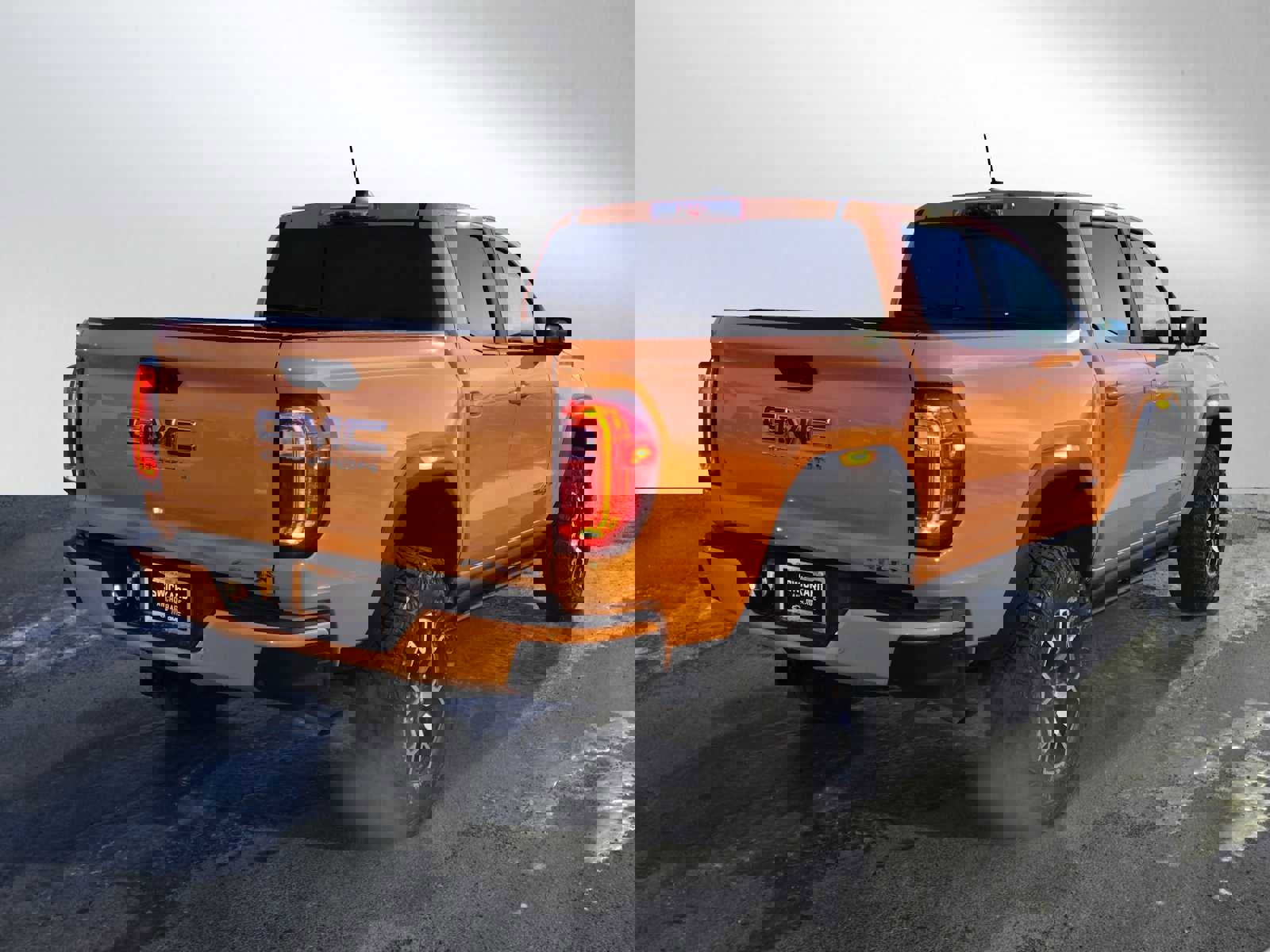 New 2026 GMC Canyon AT4X image 3