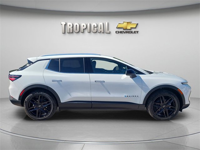 New 2026 Chevrolet Equinox EV LT image 6