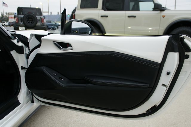Used 2024 MAZDA MX-5 Miata Grand Touring w/ Weather Package image 25