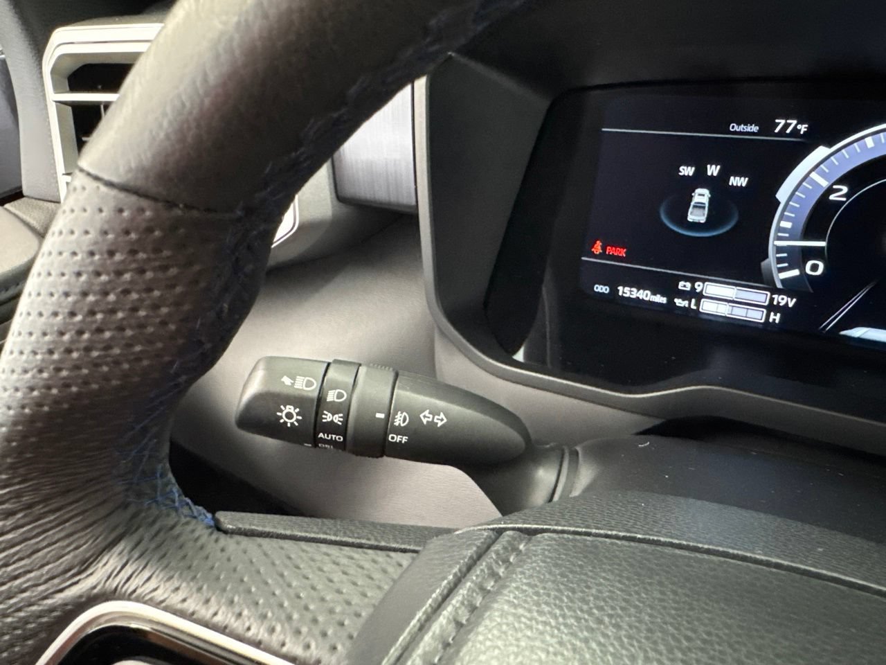 Certified 2025 Toyota Tundra Platinum AWD/4WD image 22