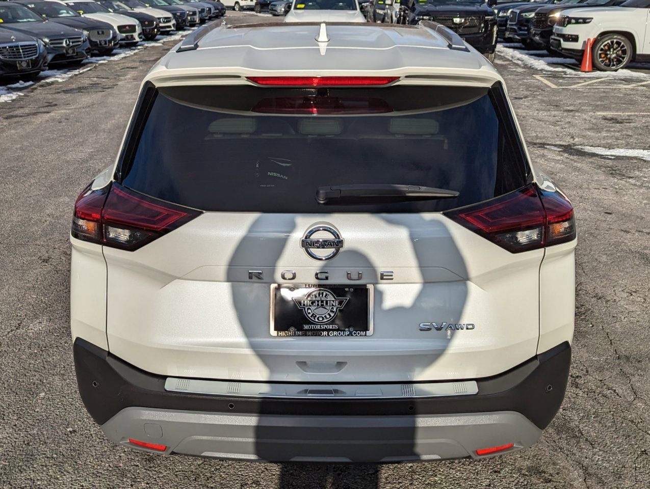 Used 2021 Nissan Rogue SV w/ Premium Package AWD/4WD image 8