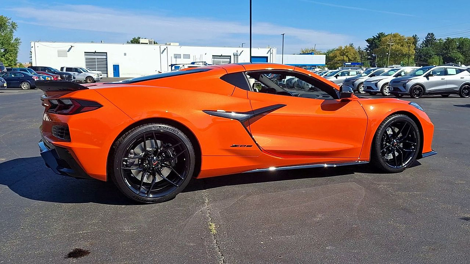 New 2027 Chevrolet Corvette Z06 w/ Stealth Interior Trim Package RWD image 3