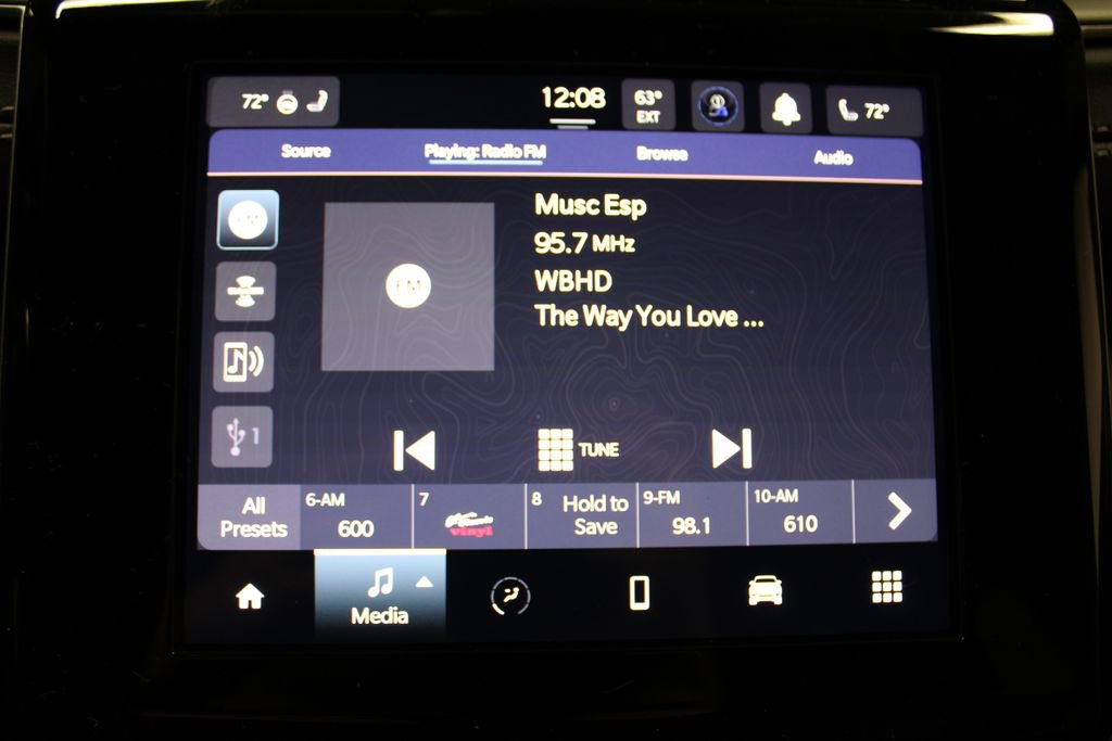 New 2025 Jeep Grand Cherokee Altitude image 15