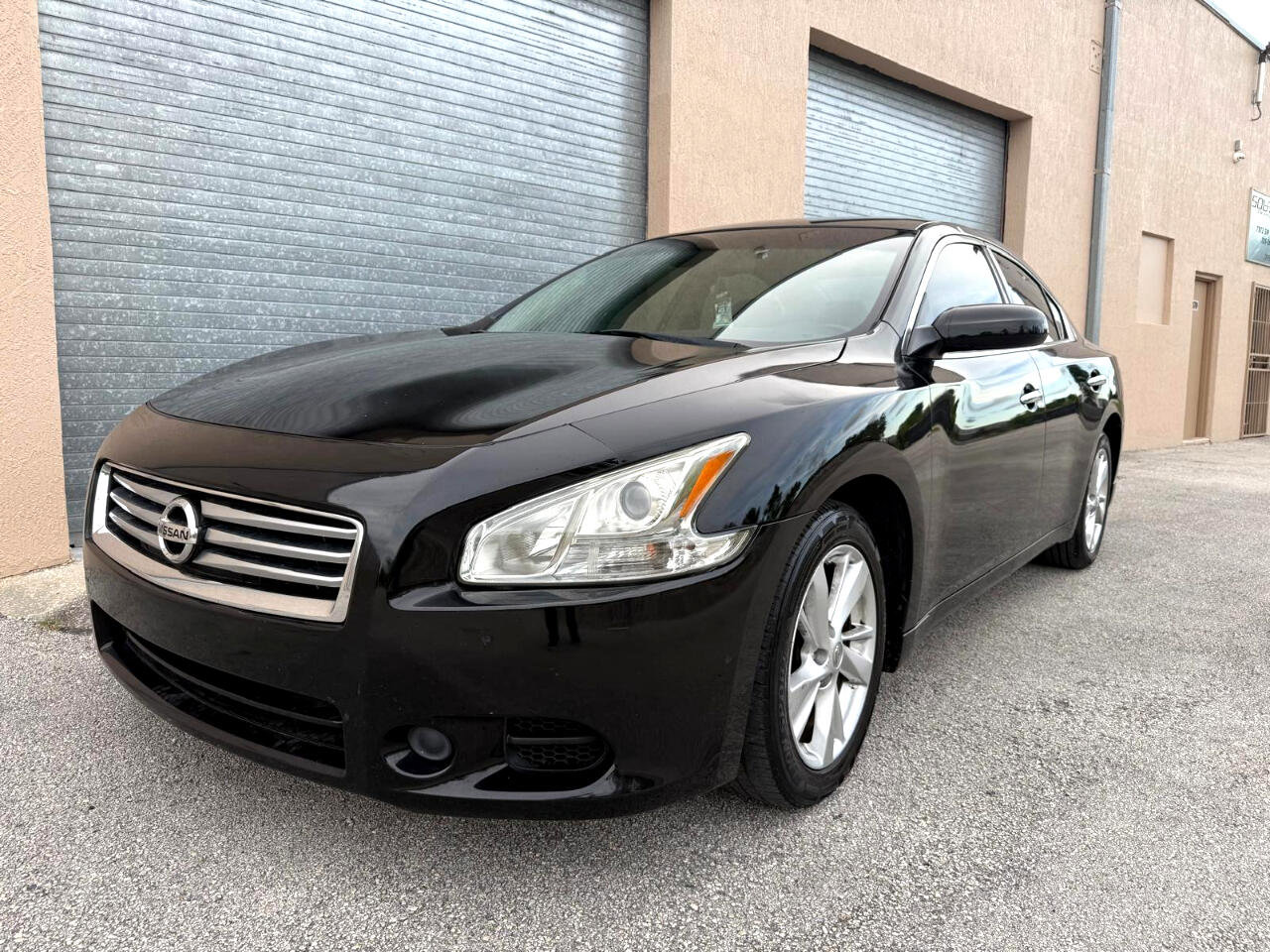 Used 2012 Nissan Maxima 3.5 S FWD image 2