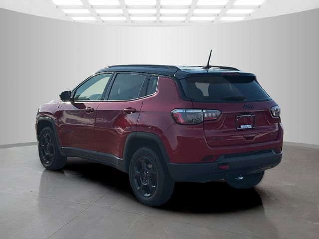 Used 2023 Jeep Compass Trailhawk image 5