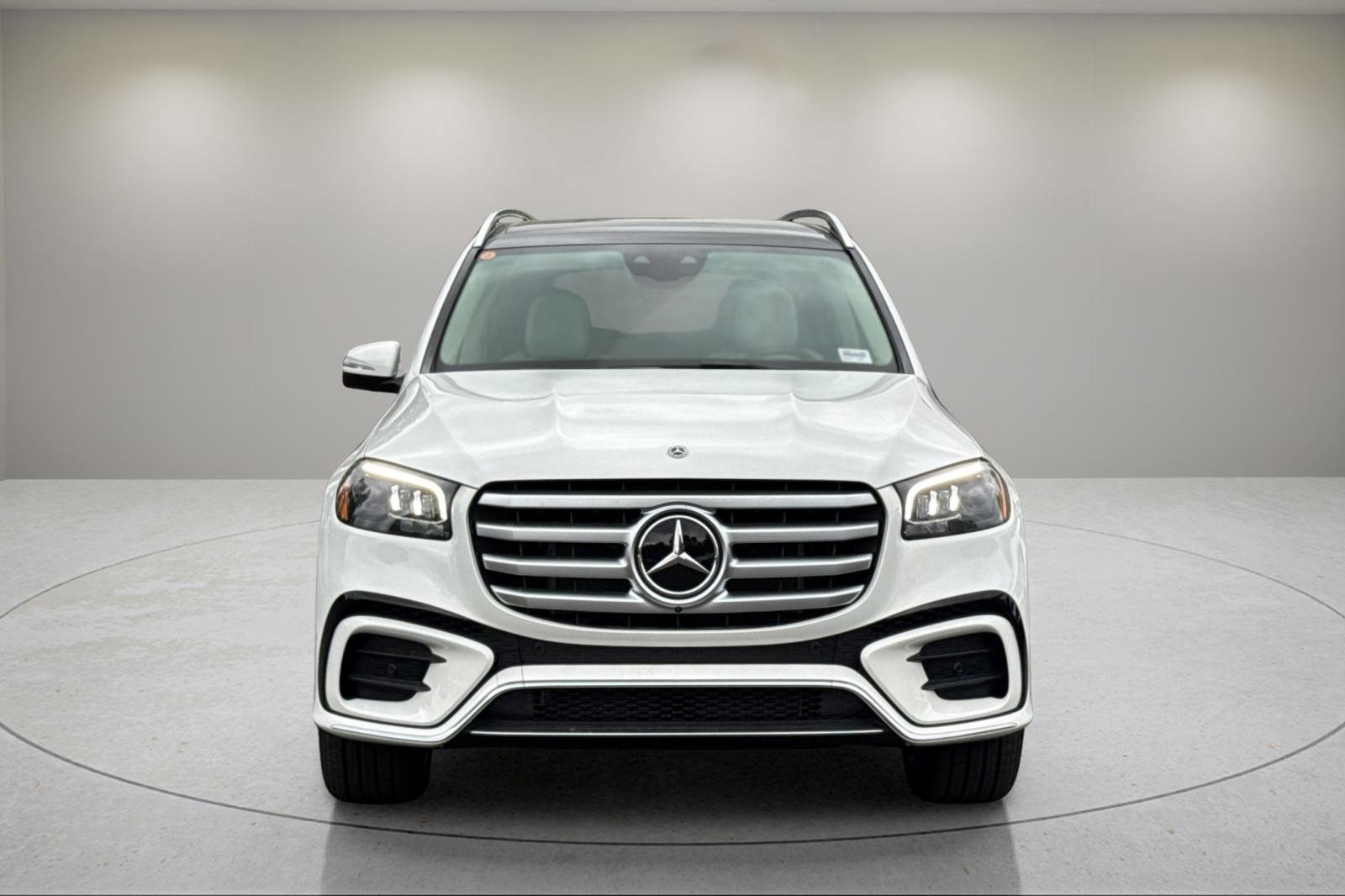 New 2026 Mercedes-Benz GLS 450 4MATIC image 9