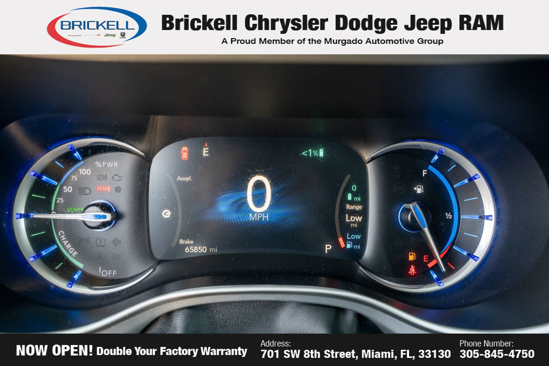 Used 2024 Chrysler Pacifica Limited FWD image 35