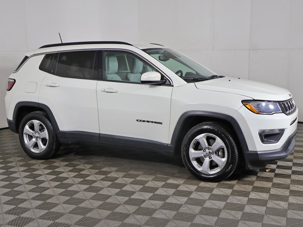 Used 2021 Jeep Compass Latitude image 11