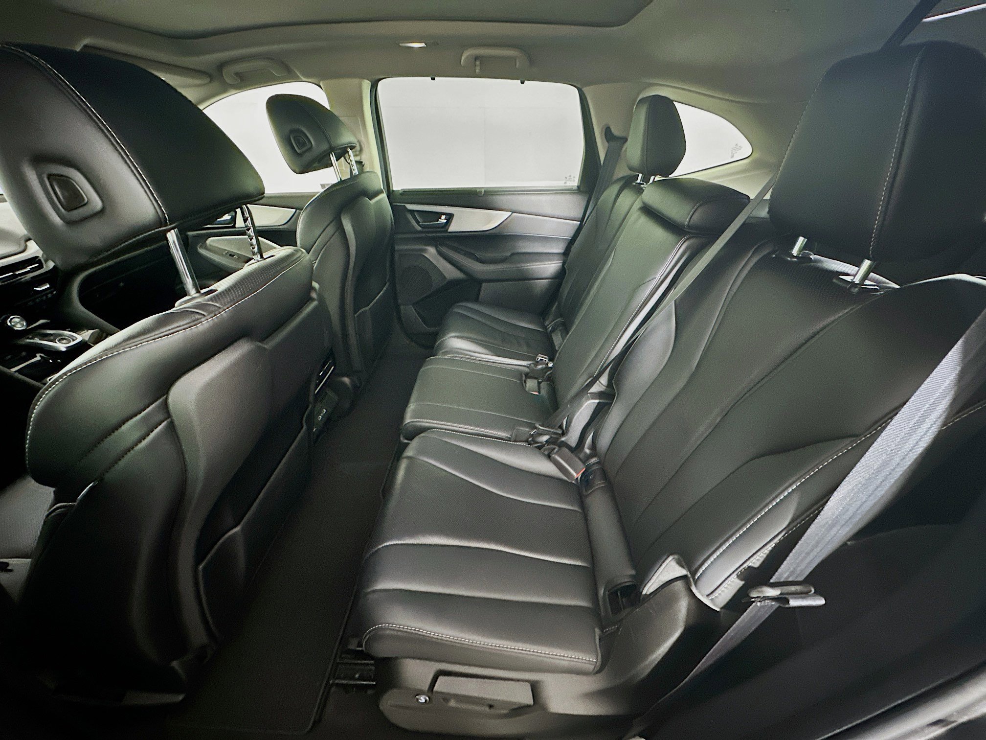 Used 2023 Acura MDX FWD w/ Technology Package image 29