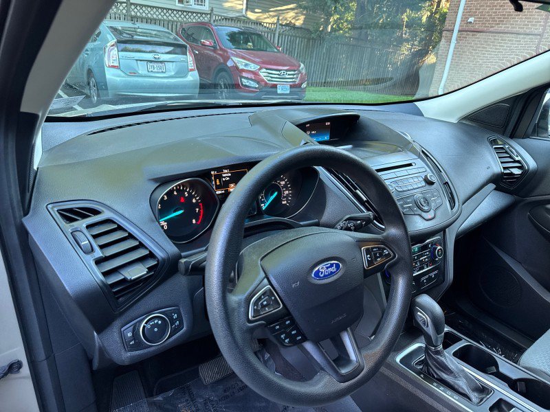 Used 2018 Ford Escape SE AWD/4WD image 16