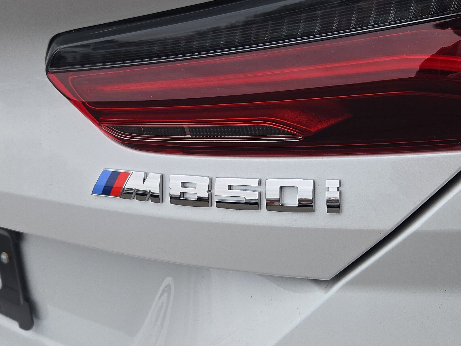 New 2026 BMW M850i xDrive Convertible w/ M Carbon Exterior Package AWD/4WD image 16