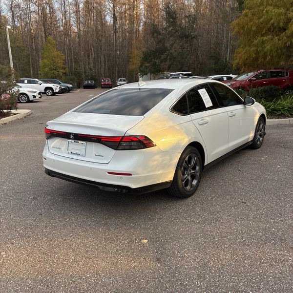 Used 2025 Honda Accord EX-L image 5