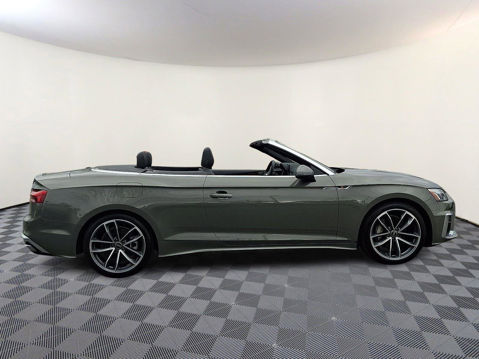 Used 2024 Audi A5 2.0T Premium Plus w/ Premium Plus AWD/4WD image 7