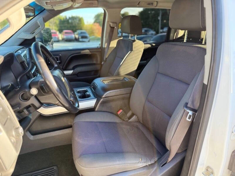 Used 2016 Chevrolet Silverado 2500 LT w/ LT Convenience Package image 15