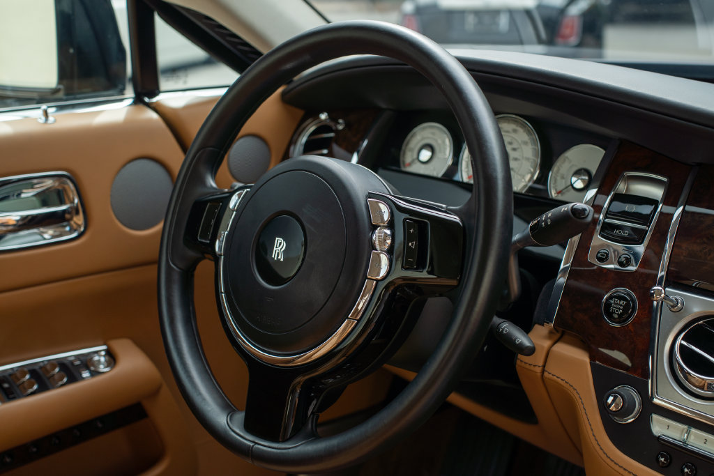 Certified 2017 Rolls-Royce Wraith RWD image 37