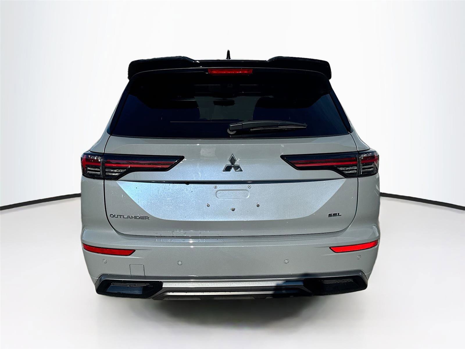 New 2025 Mitsubishi Outlander SEL image 6