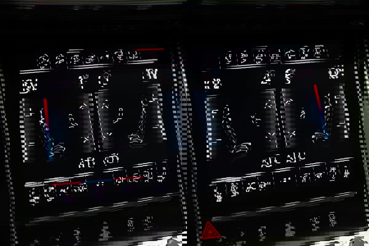 Used 2019 Audi Q8 Prestige image 28