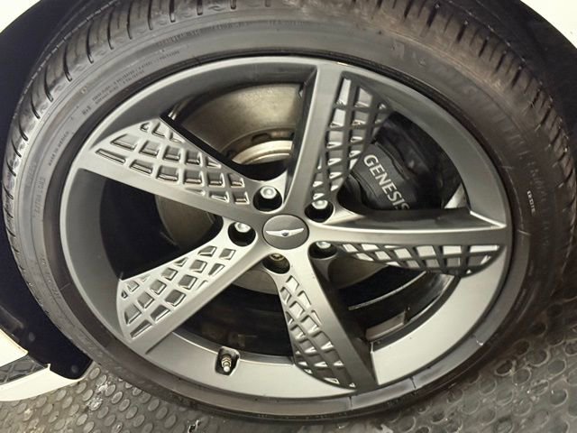 Used 2023 Genesis GV70 2.5T w/ Sport Prestige Package image 14