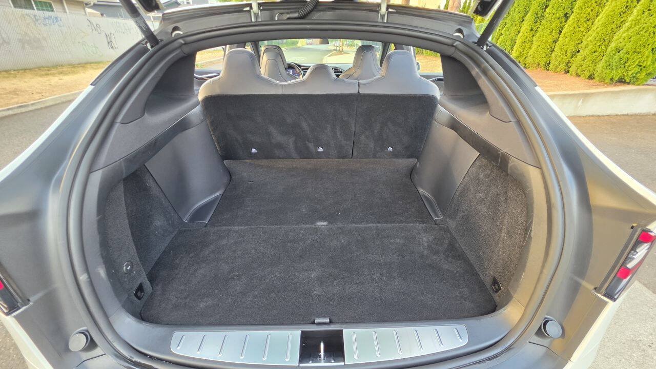 Used 2017 Tesla Model X 75D AWD/4WD image 13