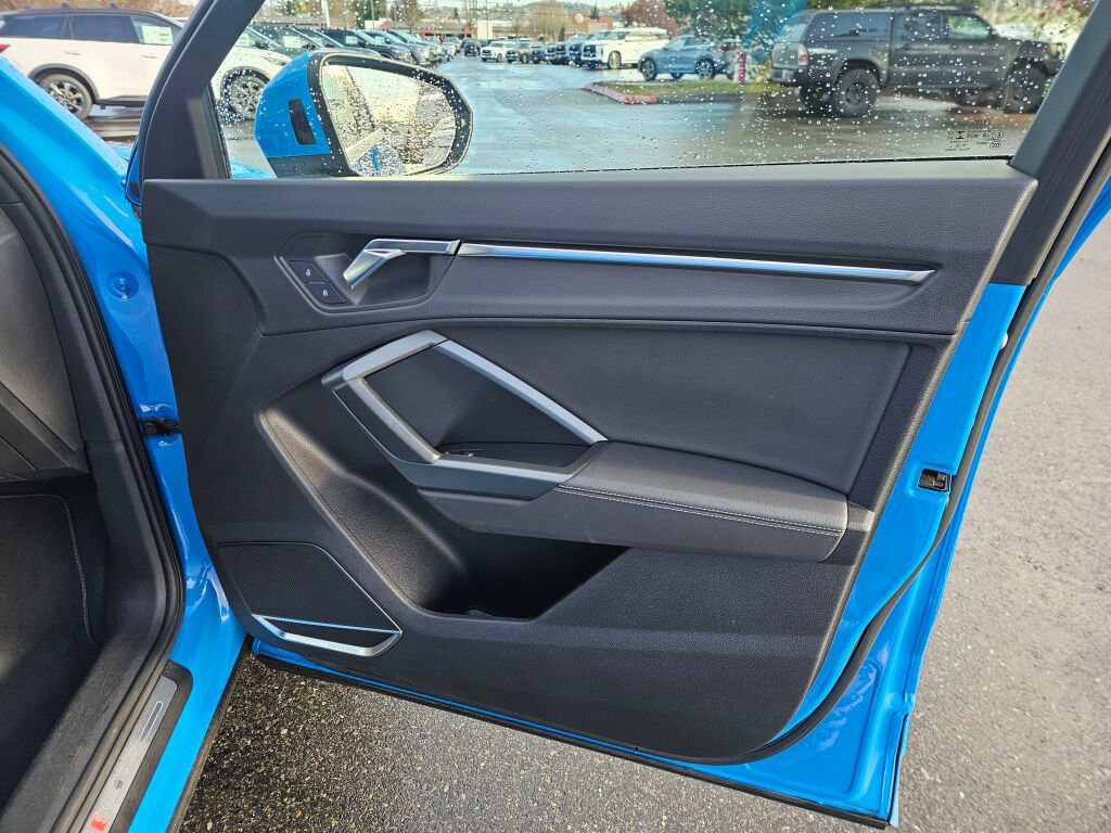 Used 2019 Audi Q3 2.0T Prestige image 11