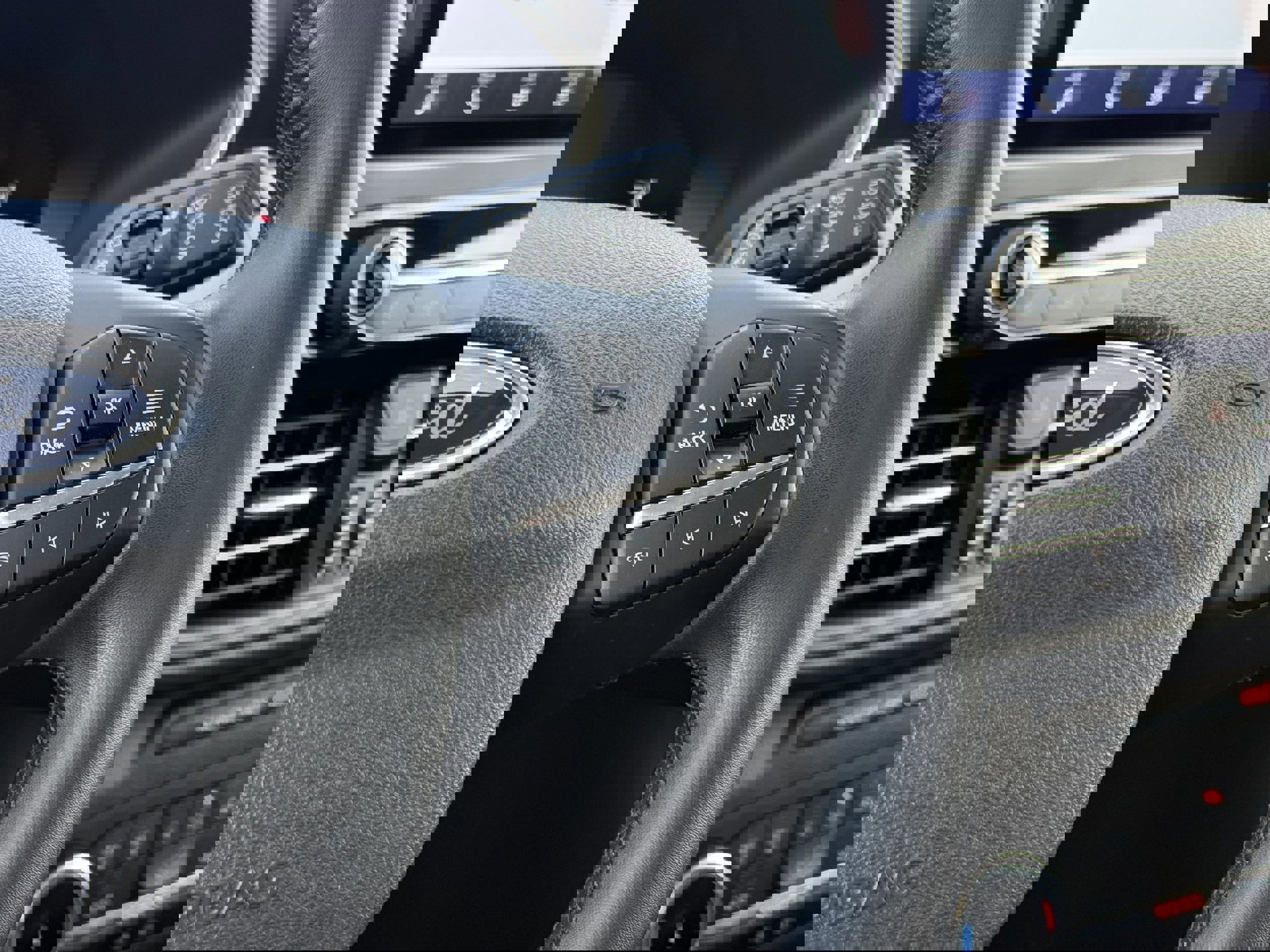 Used 2024 Ford Escape Active image 15