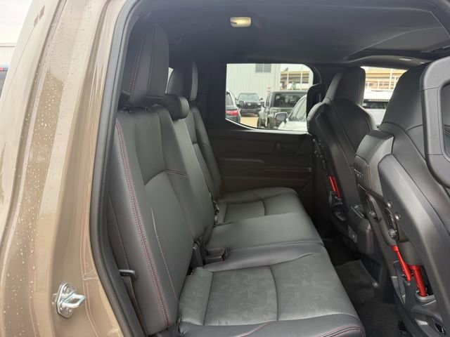 Used 2025 Toyota Tacoma TRD Pro AWD/4WD image 33