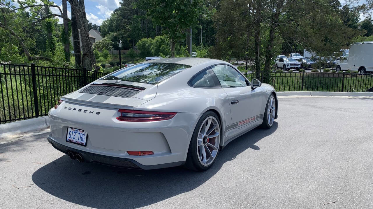 Used 2018 Porsche 911 GT3 RWD image 5