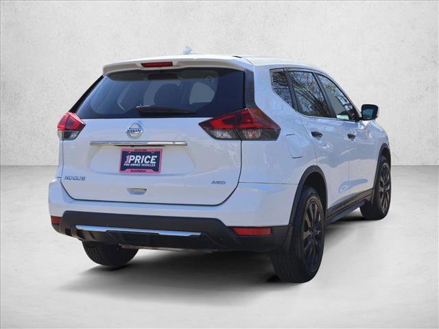 Used 2018 Nissan Rogue S image 5