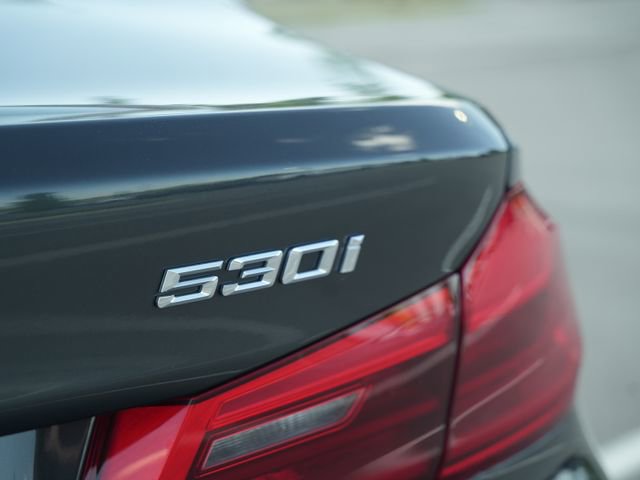 Used 2020 BMW 530i w/ Convenience Package RWD image 42
