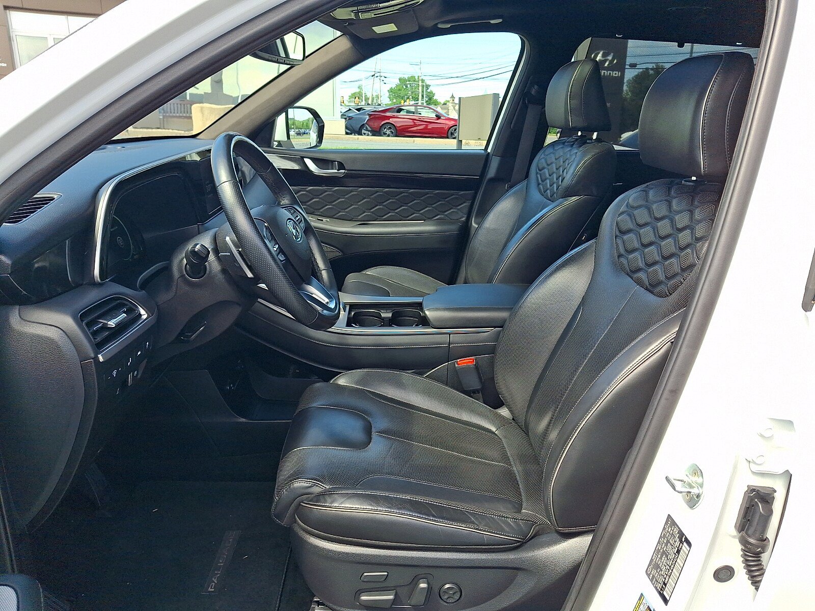 Used 2022 Hyundai Palisade Calligraphy w/ Cargo Package AWD/4WD image 14