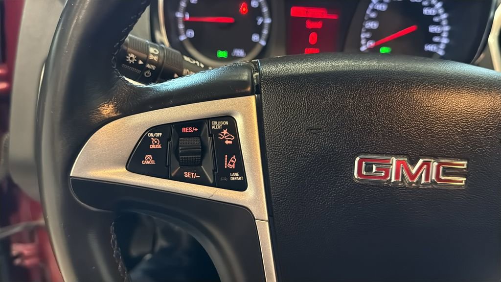 Used 2015 GMC Terrain SLT w/ Safety Package AWD/4WD image 32