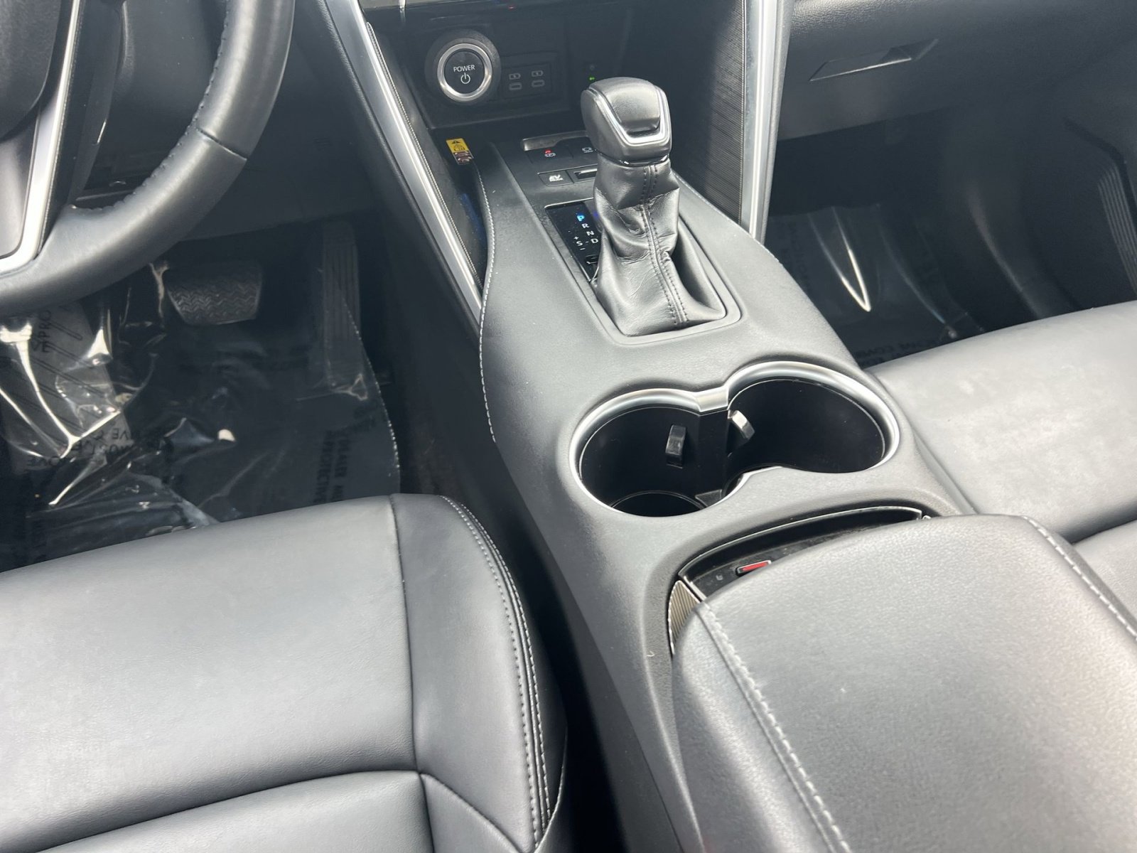 Used 2023 Toyota Venza Nightshade image 22