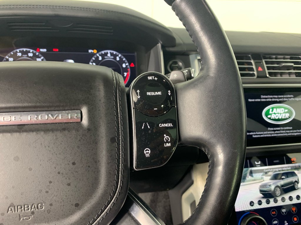 Used 2019 Land Rover Range Rover HSE image 19