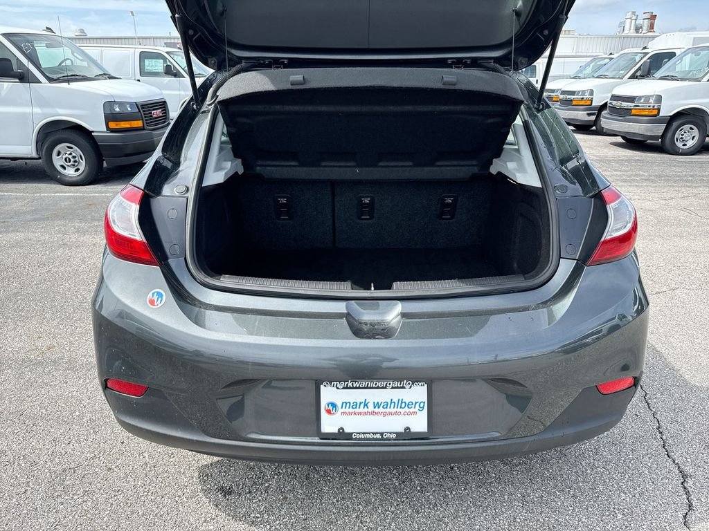 Used 2019 Chevrolet Cruze LT image 24