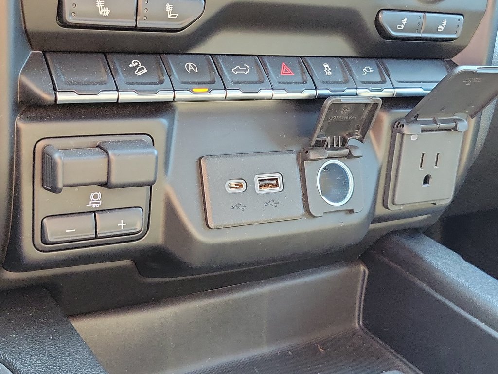 Used 2021 Chevrolet Silverado 1500 LT Trail Boss w/ Convenience Package II AWD/4WD image 26