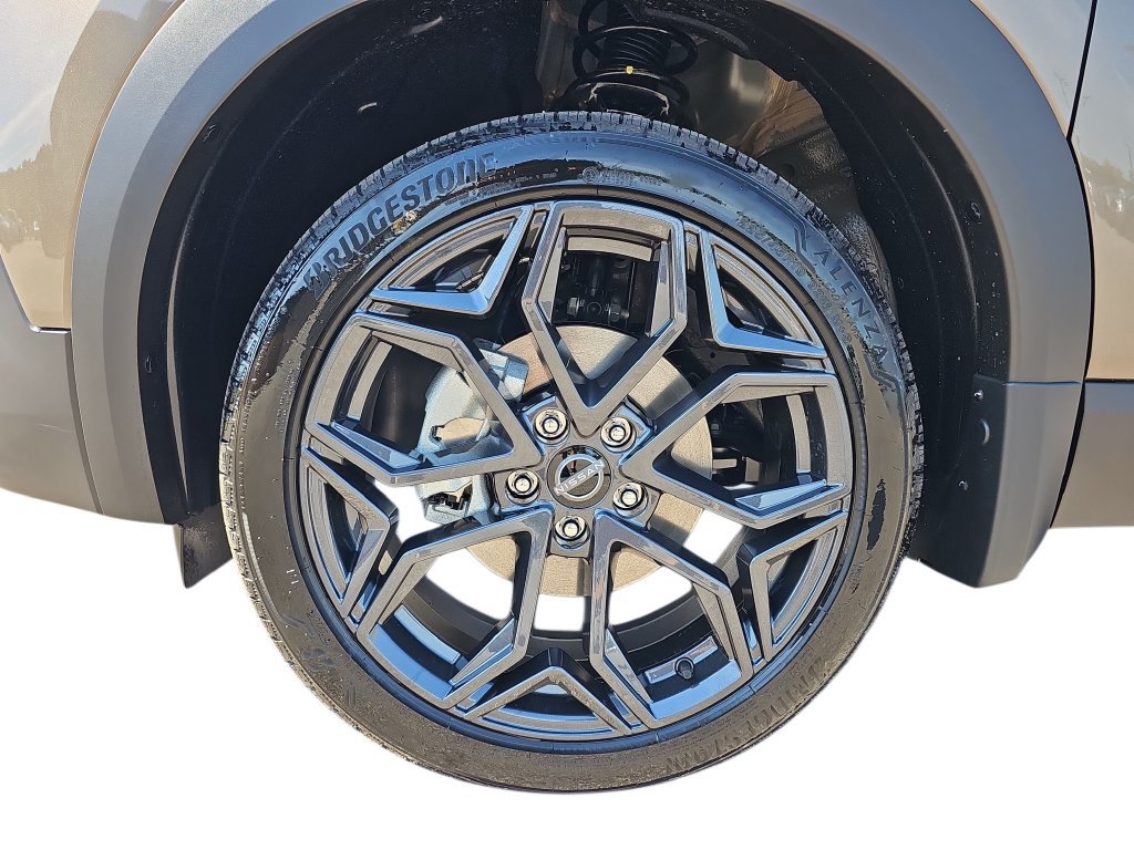 New 2027 Nissan Kicks SR w/ Cold Weather Package FWD image 30