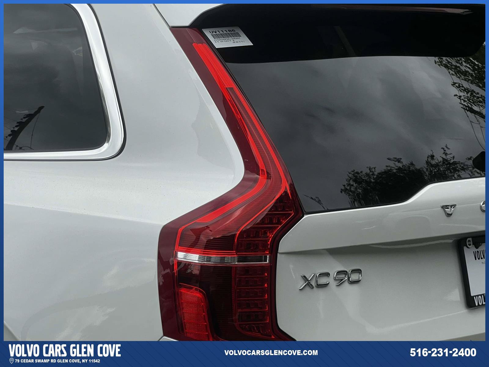Certified 2025 Volvo XC90 T8 Ultra w/ Protection Package Premier AWD/4WD image 9