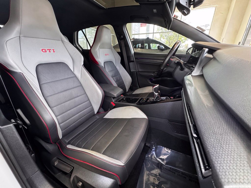Used 2023 Volkswagen GTI SE FWD image 41