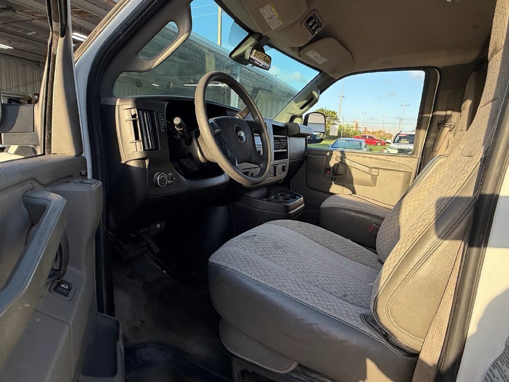 Used 2019 Chevrolet Express 3500 LT w/ LT Preferred Equipment Group RWD image 10
