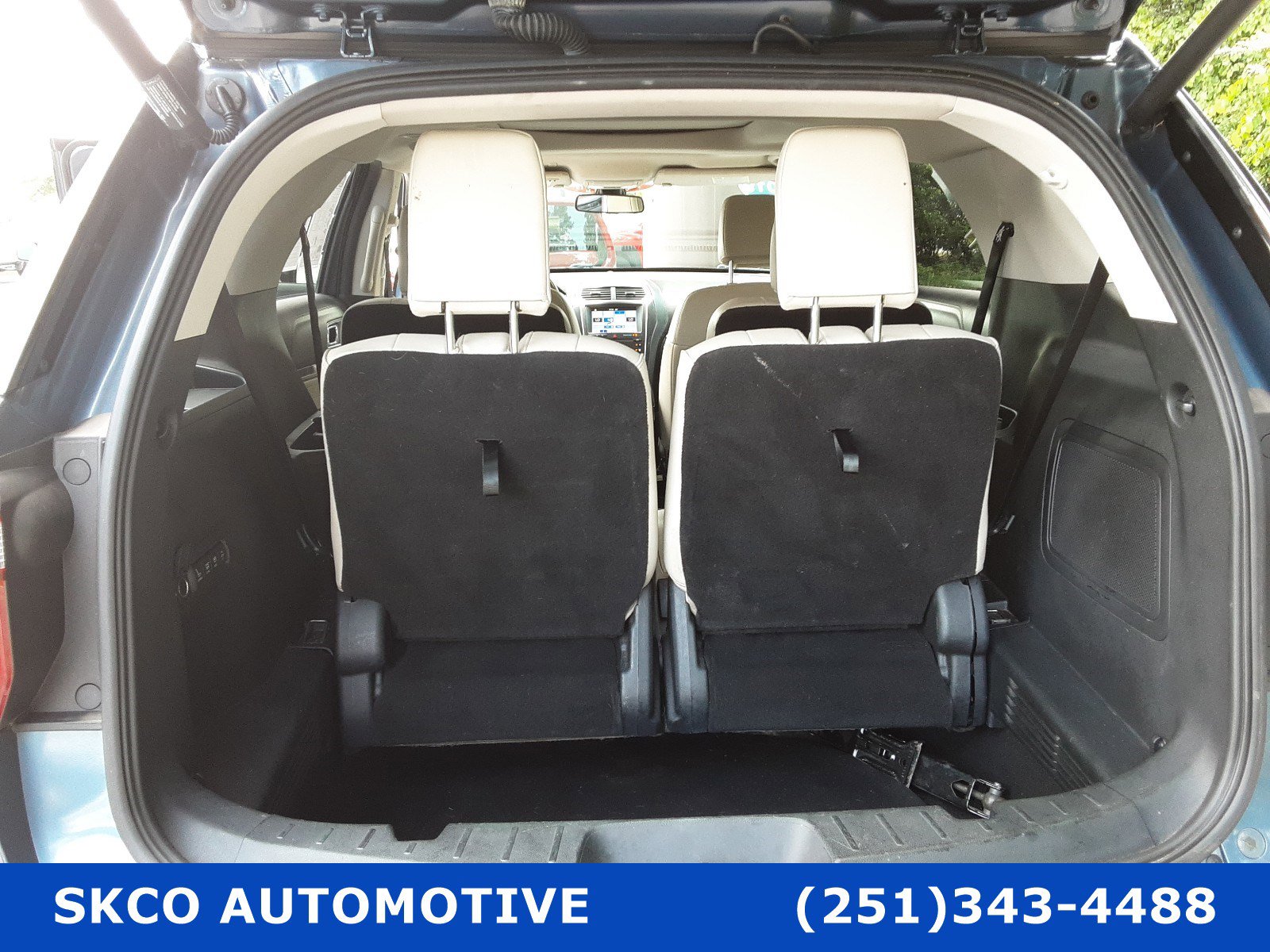Used 2019 Ford Explorer Platinum image 22